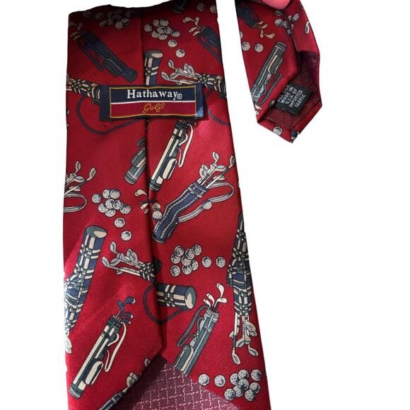 Hathaway Golf Silk Mens Neck Tie Novelty Image with Golf Club Bag Burgundy - Picture 3 of 3